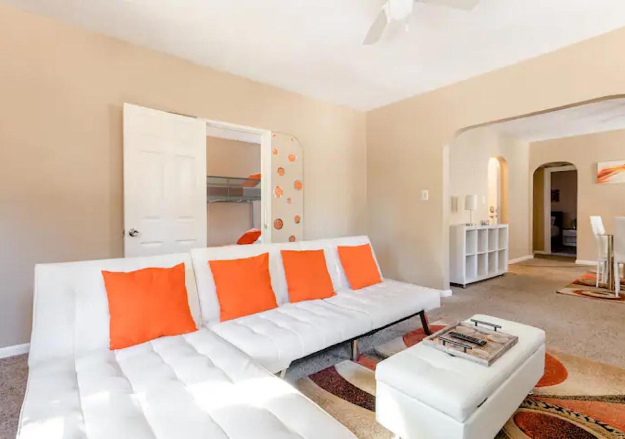 Vila La Naranja Retreat - Cozy Duplex Near Downtown With Parking, 300 Mb Wifi & Self Check In Cleveland Exteriér fotografie