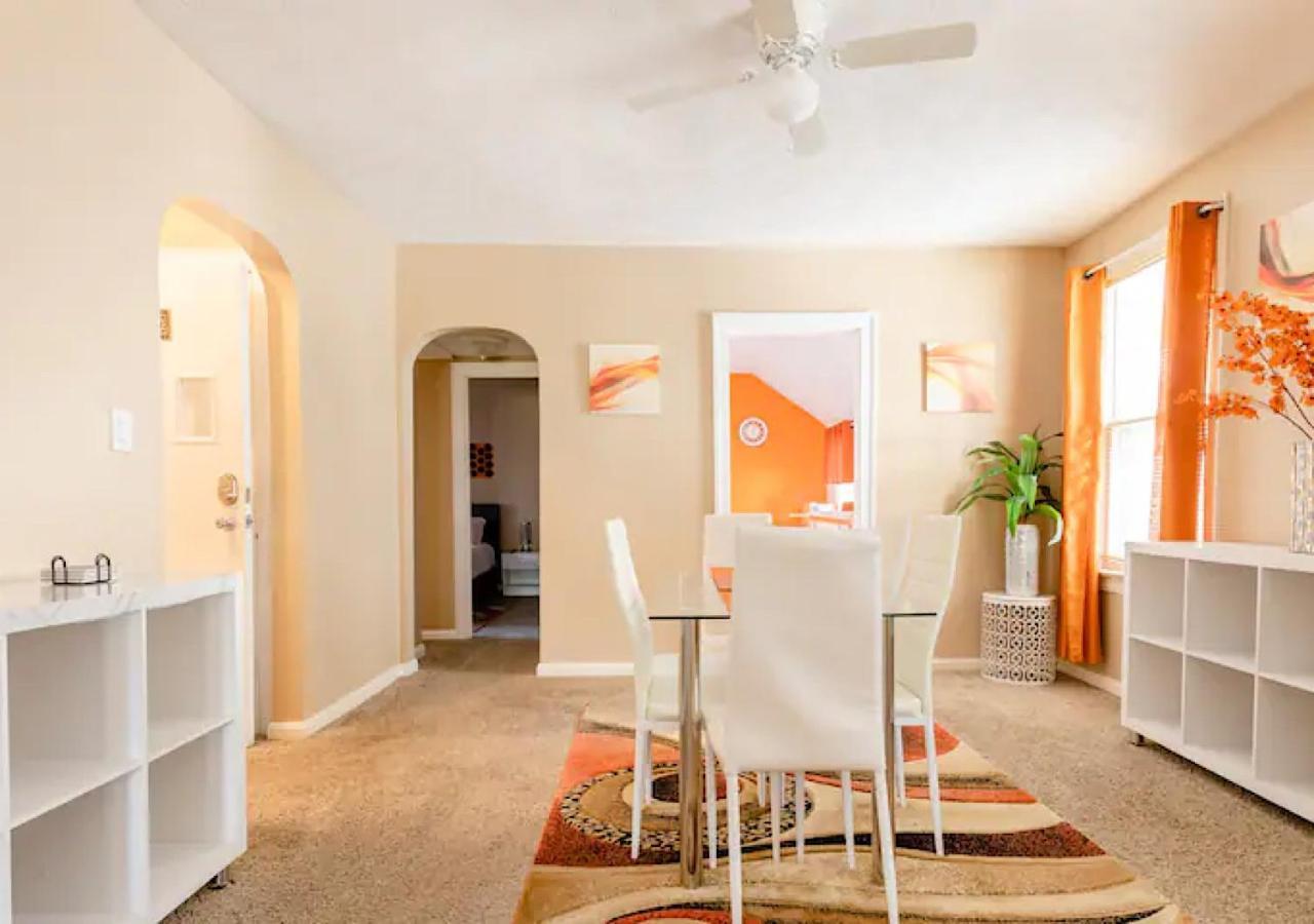 Vila La Naranja Retreat - Cozy Duplex Near Downtown With Parking, 300 Mb Wifi & Self Check In Cleveland Exteriér fotografie
