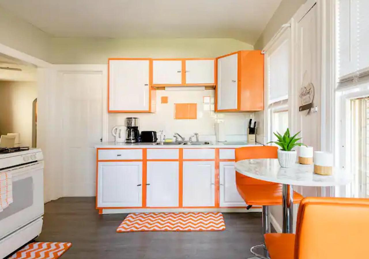 Vila La Naranja Retreat - Cozy Duplex Near Downtown With Parking, 300 Mb Wifi & Self Check In Cleveland Exteriér fotografie