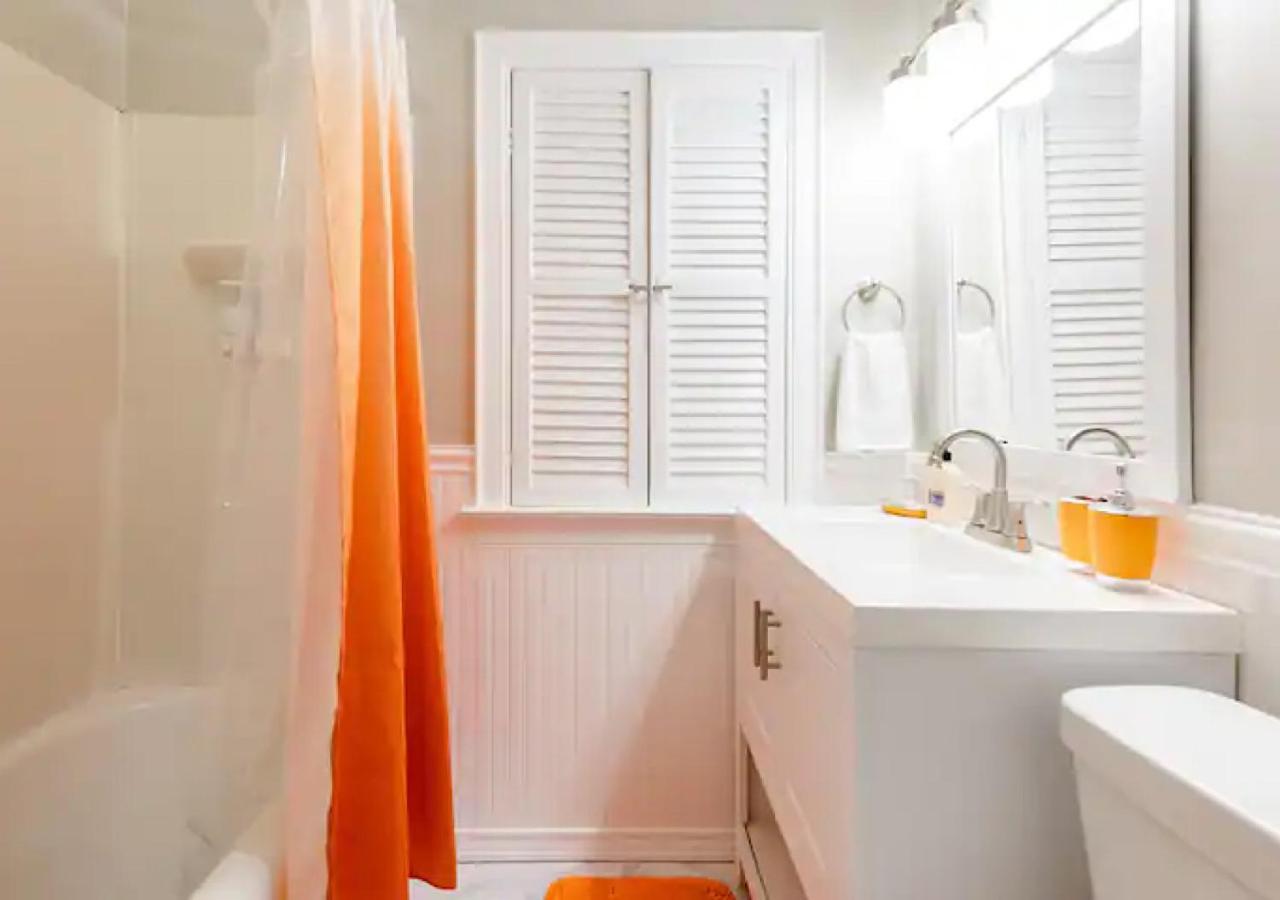 Vila La Naranja Retreat - Cozy Duplex Near Downtown With Parking, 300 Mb Wifi & Self Check In Cleveland Exteriér fotografie