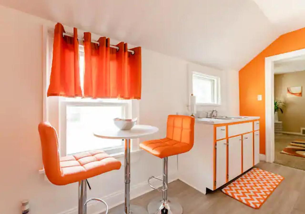 Vila La Naranja Retreat - Cozy Duplex Near Downtown With Parking, 300 Mb Wifi & Self Check In Cleveland Exteriér fotografie