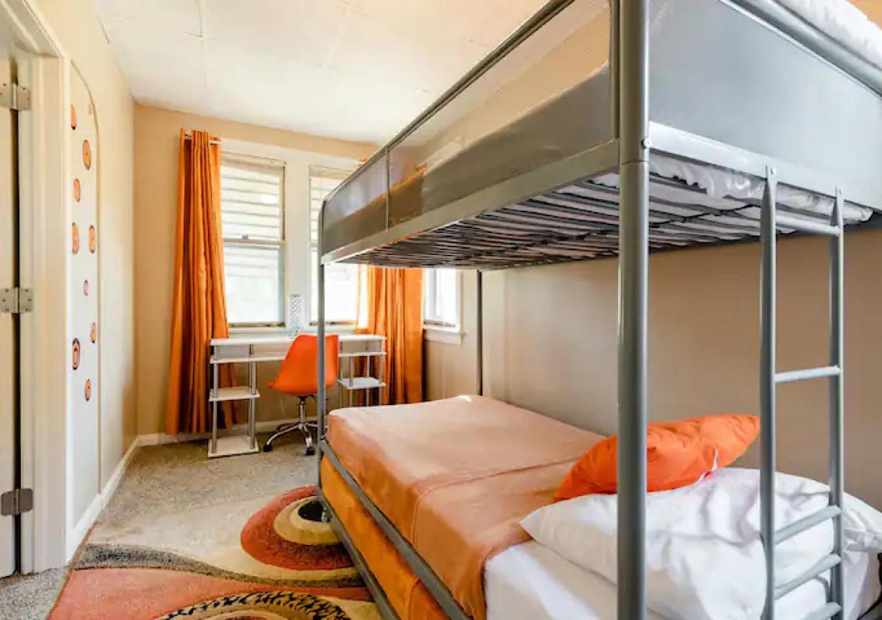 Vila La Naranja Retreat - Cozy Duplex Near Downtown With Parking, 300 Mb Wifi & Self Check In Cleveland Exteriér fotografie